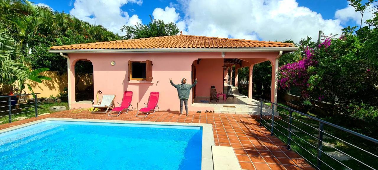 Martinique Hostel Sainte-Luce Exterior photo